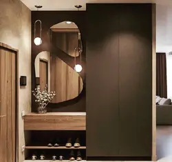 Hallway design in two colors