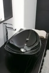 Ванная комната с черной раковиной фото