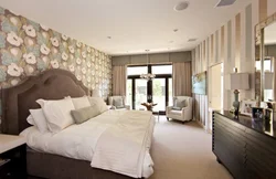 Bedroom design flower wallpaper