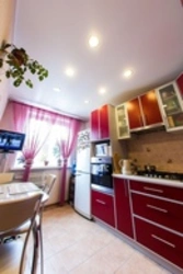 Kitchen design with 2 meter ceiling