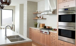 Small kitchen design with oven