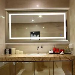 Зеркало в ванной с подсветкой в интерьере ванной