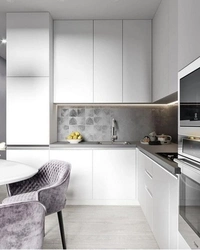 Фото кухни серого цвета в сочетании с белой