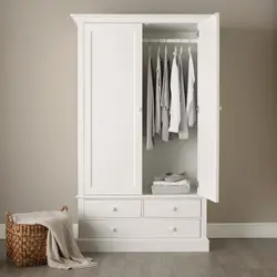 Небольшие шкафы для одежды в спальню фото