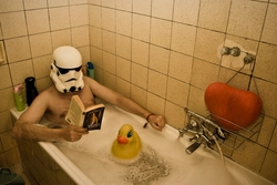 Фото в пене в ванной мужское