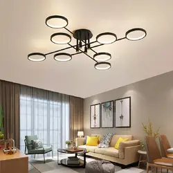 Дар chandeliers мӯд барои акс ошхона