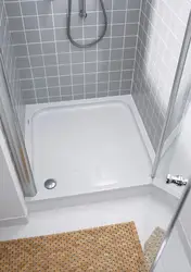 Shower corner in a small bathroom real photos