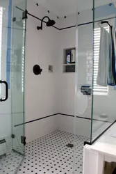 Шағын ванна бөлмесінде душ бұрышы нақты фотосуреттер