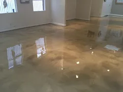 Photo of epoxy self-leveling floors in an apartment