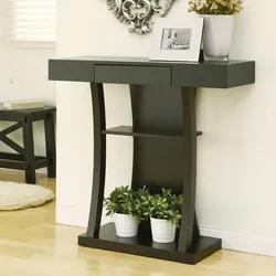 Photo console table in the hallway