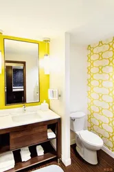 Bathtub White Yellow Design