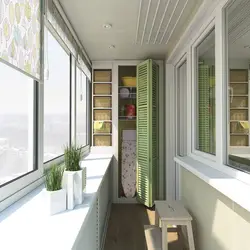 Bir mənzildə uzun bir balkonun dizaynı