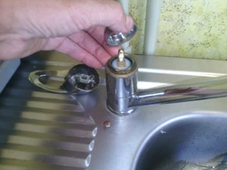 How To Change A Faucet In The Kitchen Photo