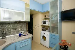 Кухня ў караблі дызайн з халадзільнікам