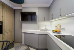 Кухня с вентиляционным коробом дизайн 8 кв