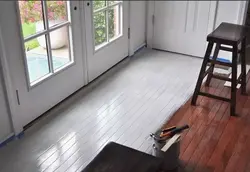 Painted floor in apartment photo