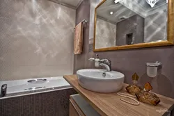 Серо коричневый интерьер ванной