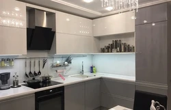 Кухня с белым низом фото