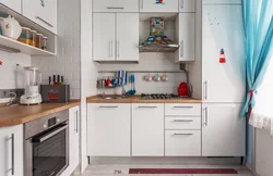 Corner kitchens with ventilation box in the corner photo design