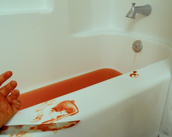Фото вскрытых вен в ванной