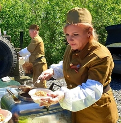Army field kitchen photo