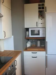 How to install a microwave in a small kitchen photo