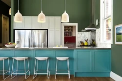 Combination of floor and wall colors in the kitchen interior