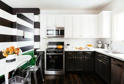 Modern combined kitchen photo