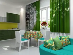 Белая кухня зеленые шторы фото