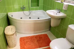 Bath design in Khrushchev with a corner bath