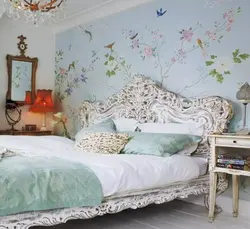 Bedroom design with birds