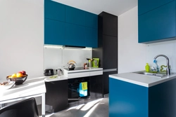 Дизайн Кухни Синий Холодильник