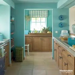 What color suits the kitchen wall photo