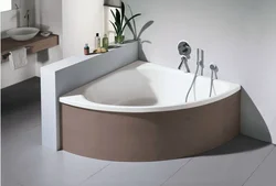 Чугунная ванна в интерьере ванной