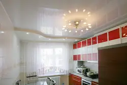 Белый натяжной потолок на кухне дизайн