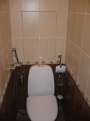 Toilet design in a panel apartment