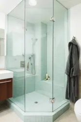 Плитка в ванной с душевым уголком фото