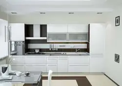 Дизайн белой прямой кухни
