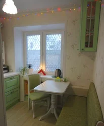 Стол у маленькую кухню дызайн фота хрушчоўка