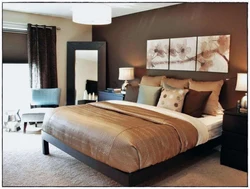 What colors goes with brown in a bedroom interior photo