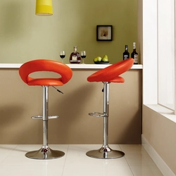 Барные стулья на кухне к барной стойке фото