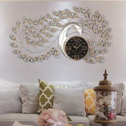 Qonaq otağının interyerində dekorativ panellər