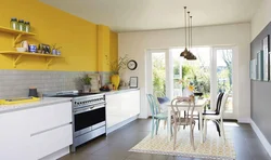 Какой цвет сочетается с желтым в интерьере кухни фото как