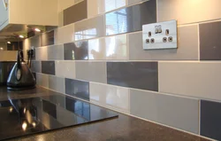How to lay tiles in the kitchen photo