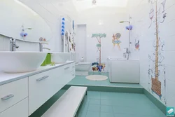 Жасөспірімдер ваннасының фотосы