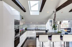 Скошенный Потолок На Кухне Фото