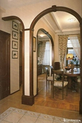 Design Of A Hallway With An Arch In An Apartment