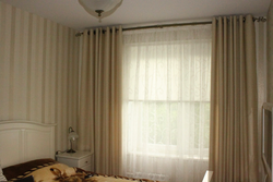 Bedroom design curtain rods