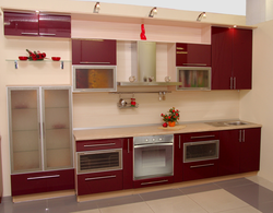 Фото кухонных гарнитуров на кухню 8 м