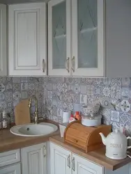 Кухня прованс фото фартук плитка